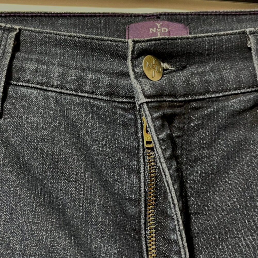 NYDJ Womens Size 8 Dark Wash Straight Leg Jeans Zip Closure - Picture 2 of 10